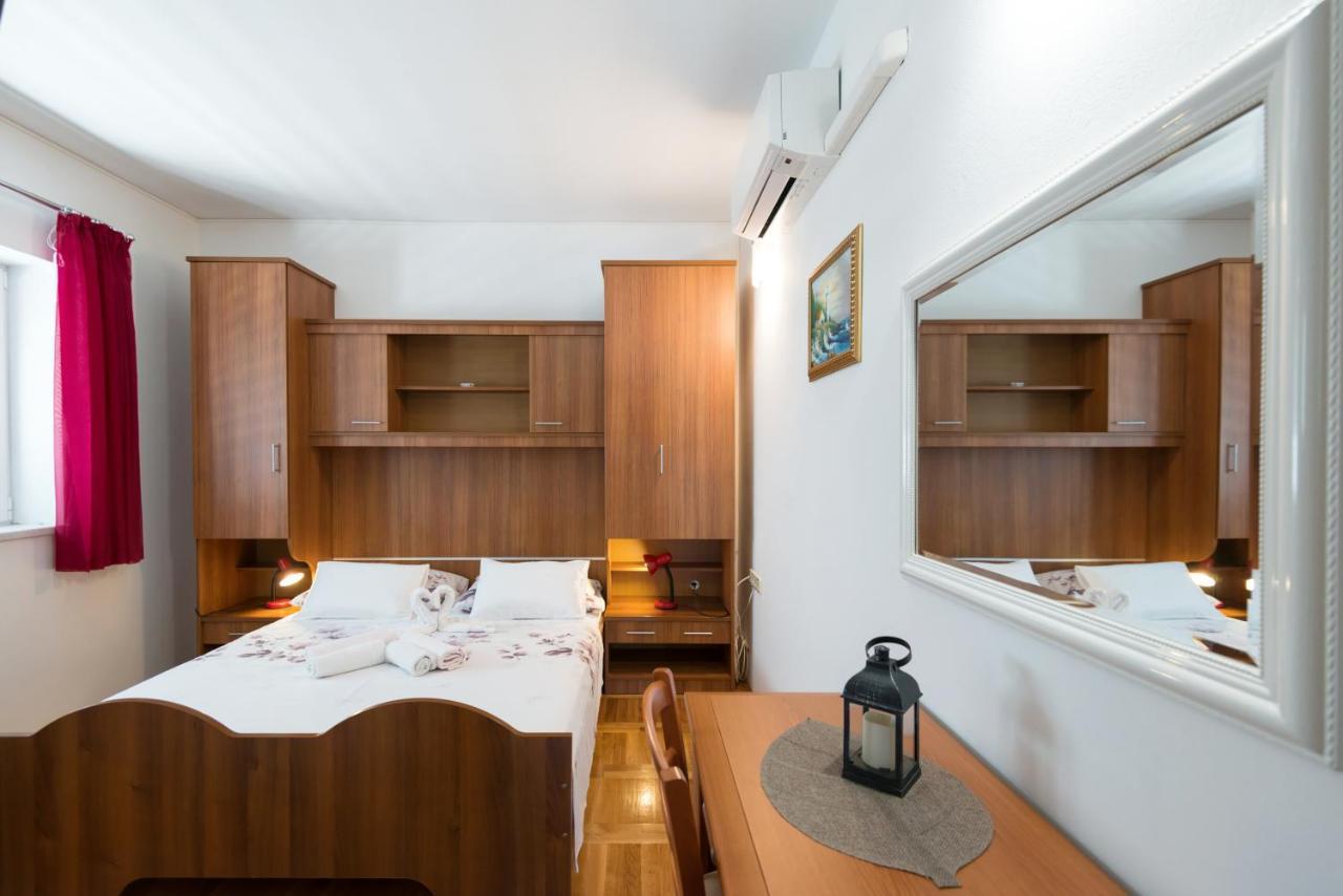 Guesthouse Sanela Pomena Luaran gambar