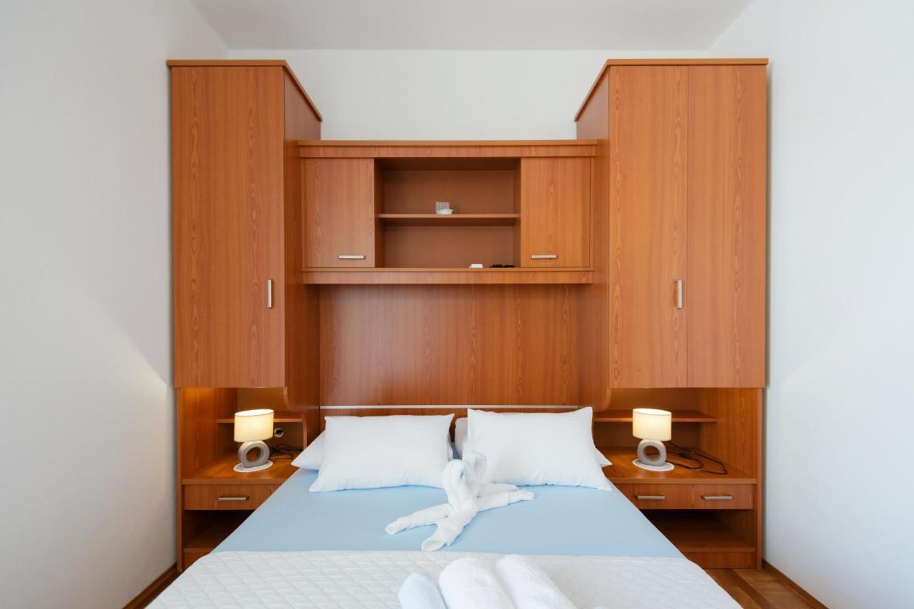 Guesthouse Sanela Pomena Luaran gambar